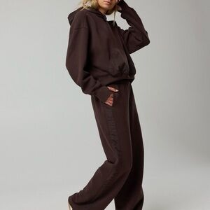 NEW Aerie Chocolate Brown Sweatpants